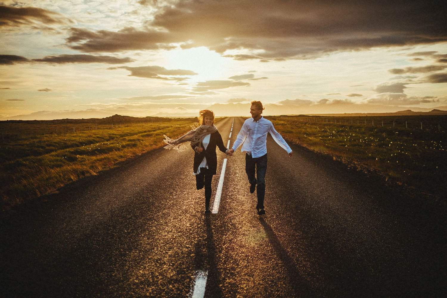 iceland engagement session